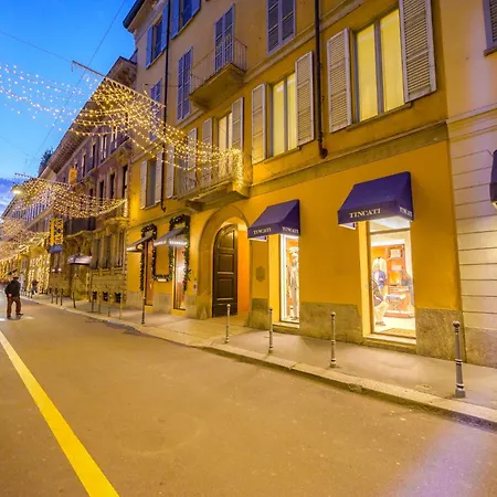The Seven Stars - Montenapoleone Lejlighed
